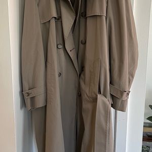 London Fog Trench coat in dark khaki